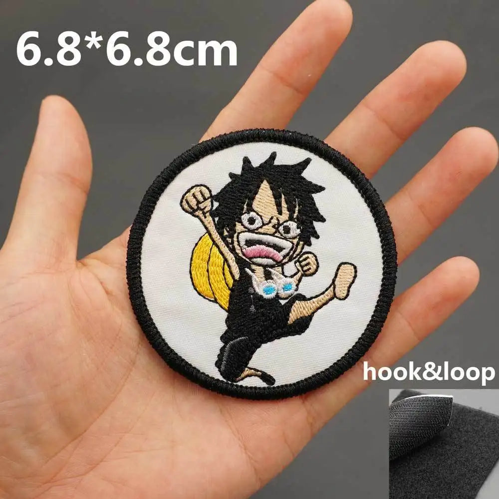One Piece-Aufnäher – Monkey D. Ruffy im Kampf (Schwarzer Kreis)