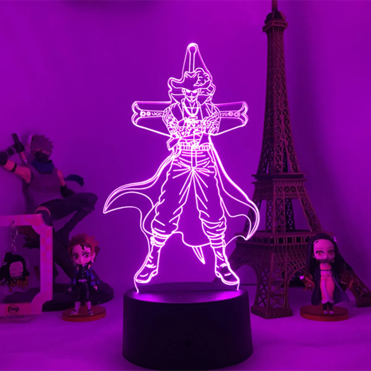 One Piece LED-Nachtlicht – Silhouette von Trafalgar Law (Violett)