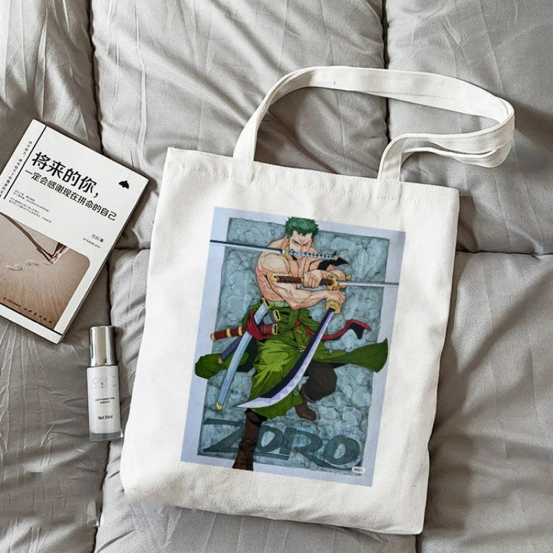 One Piece-Tragetasche – Zoro im Schwertkampf