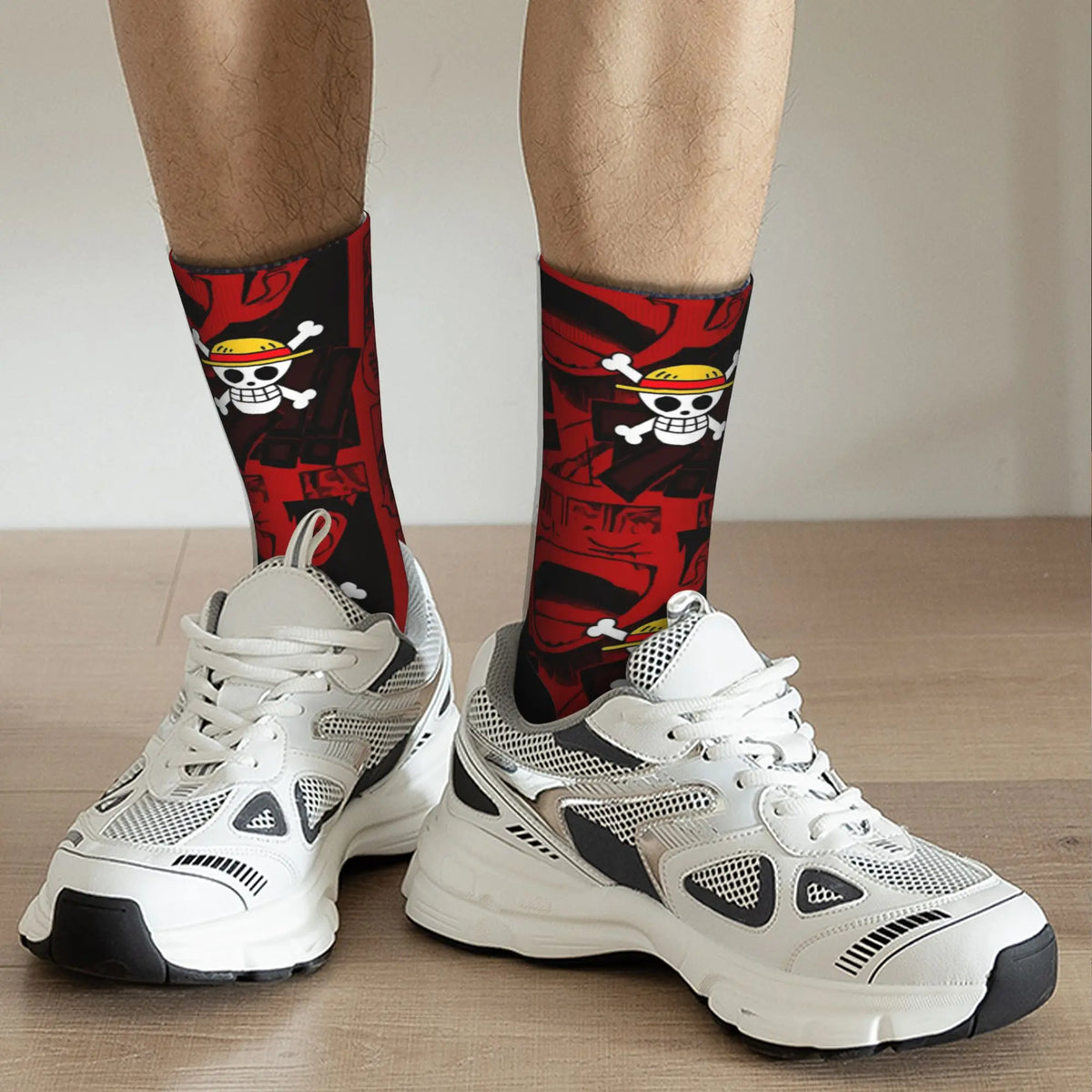 One Piece-Kniestrümpfe – Jolly Roger & Wanted-Motiv (Rot)
