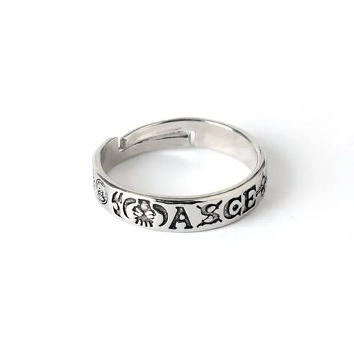 One Piece Ring – Ace- & Spade-Schriftzug