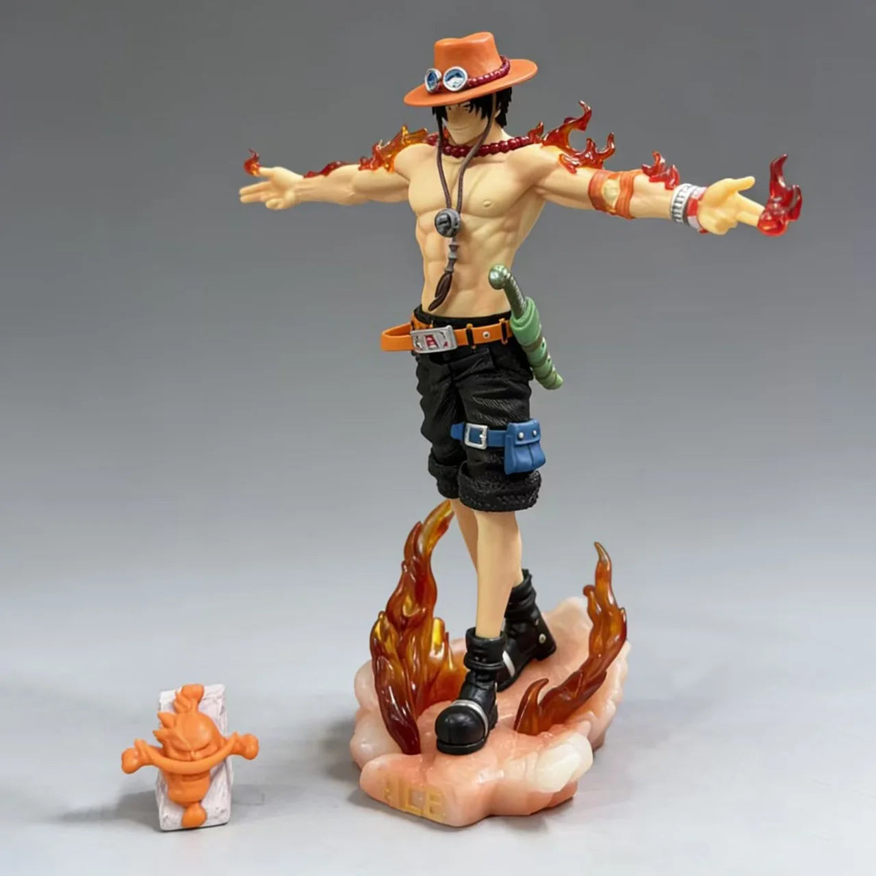 Statue One Piece - Portgas D. Ace (Pose de Combat Crucifix de Feu)