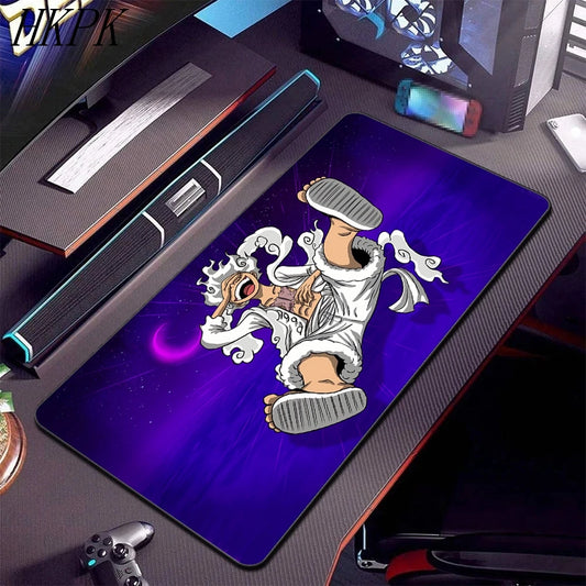 One Piece-Schreibtischunterlage – Gear-5-Luffy mit kosmischer Energie