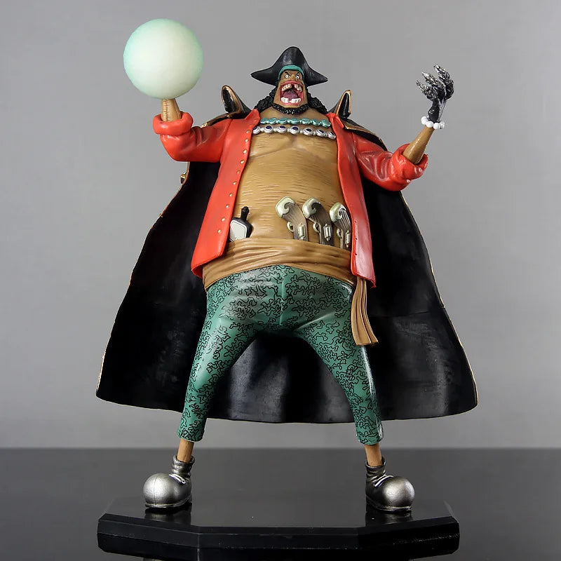 Statue One Piece - Barbe Noire (Détails de Combat & Manteau Noir)
