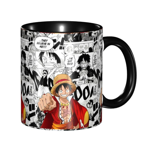 One Piece Tasse – Schwarz-Weiß-Manga-Collage